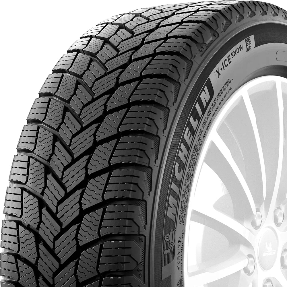 Winter 235/45R18 98H XL Passenger Tire Q833725