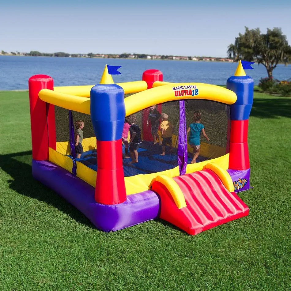 Bounce House J84831