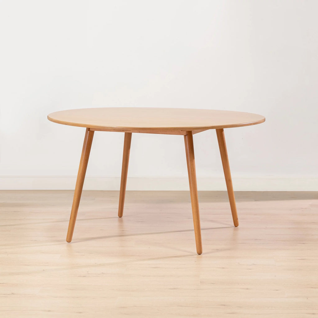 54" 6-Seater Round Dining Table O98390
