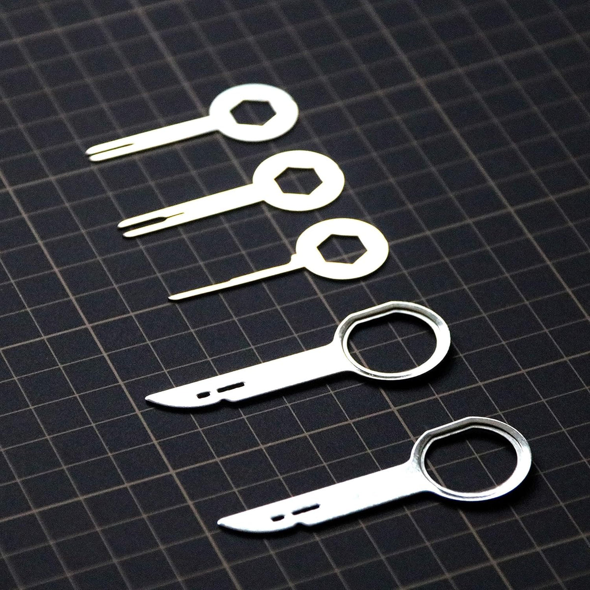 19 Pc Auto Trim Removal Tool Kit with Storage Bag U788037