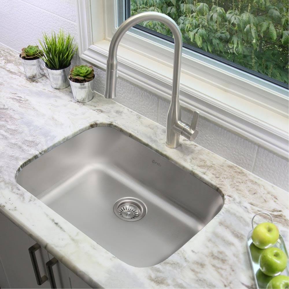 Single Basin Undermount Kitchen Sink with Strainer I7422