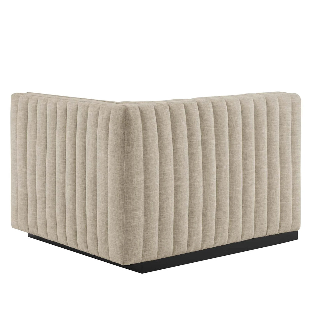 Tufted Upholstered Fabric Sofa B438098
