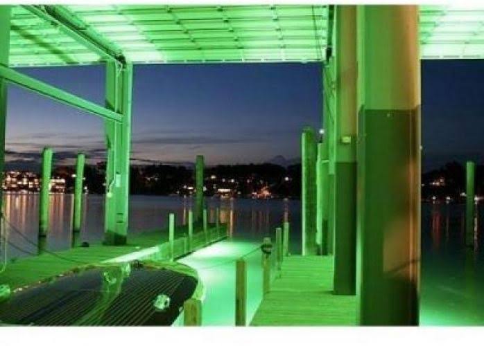 Green Underwater Light U73460