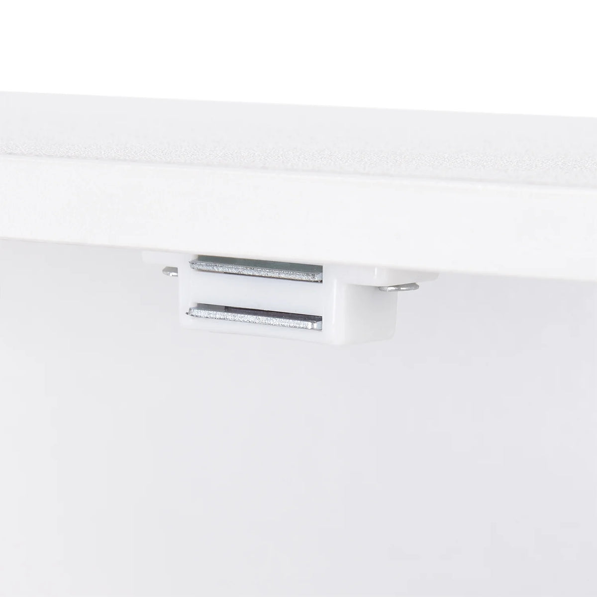 White Tall Bath Cabinet with 1-Door and Shelves Z549