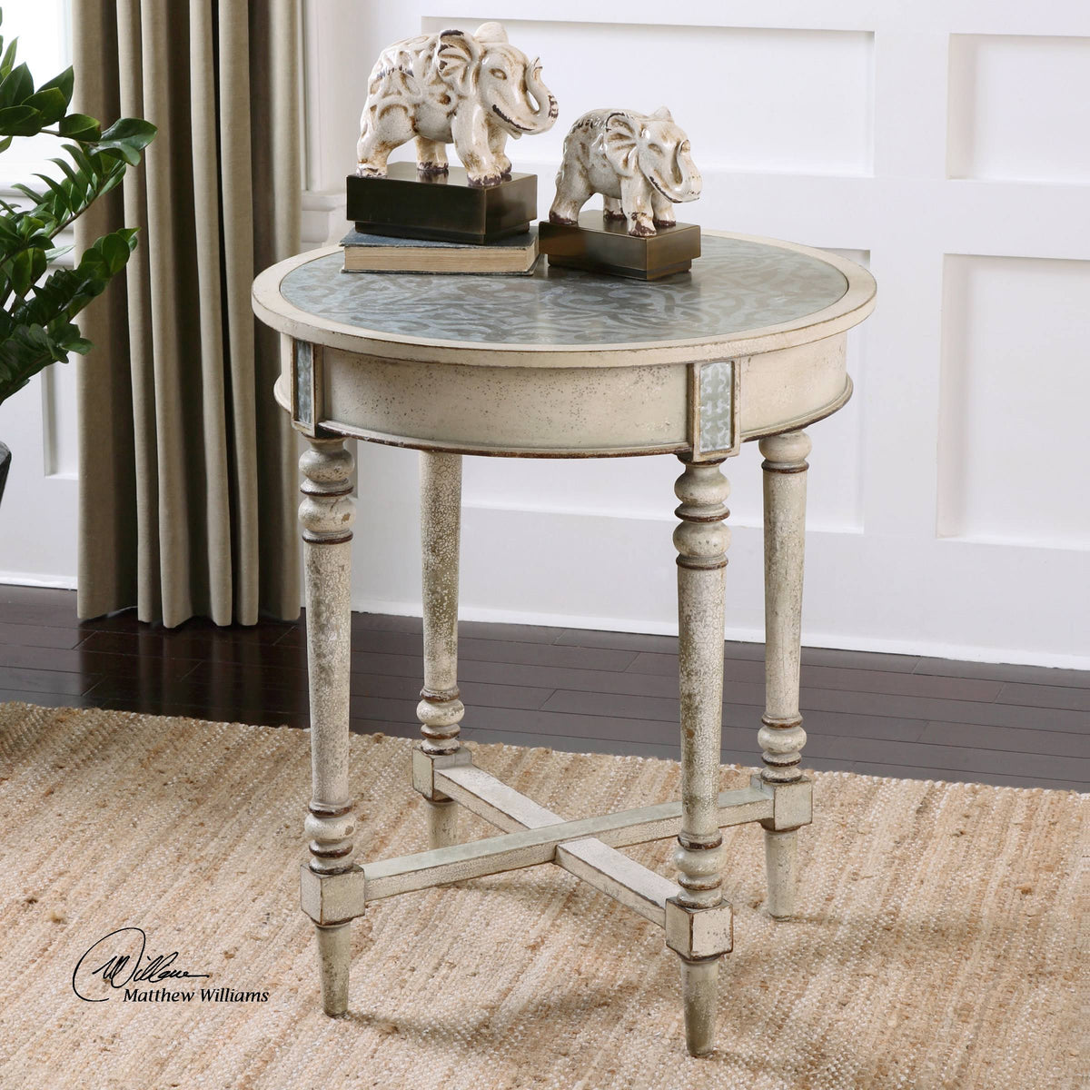 Accent Table S7615