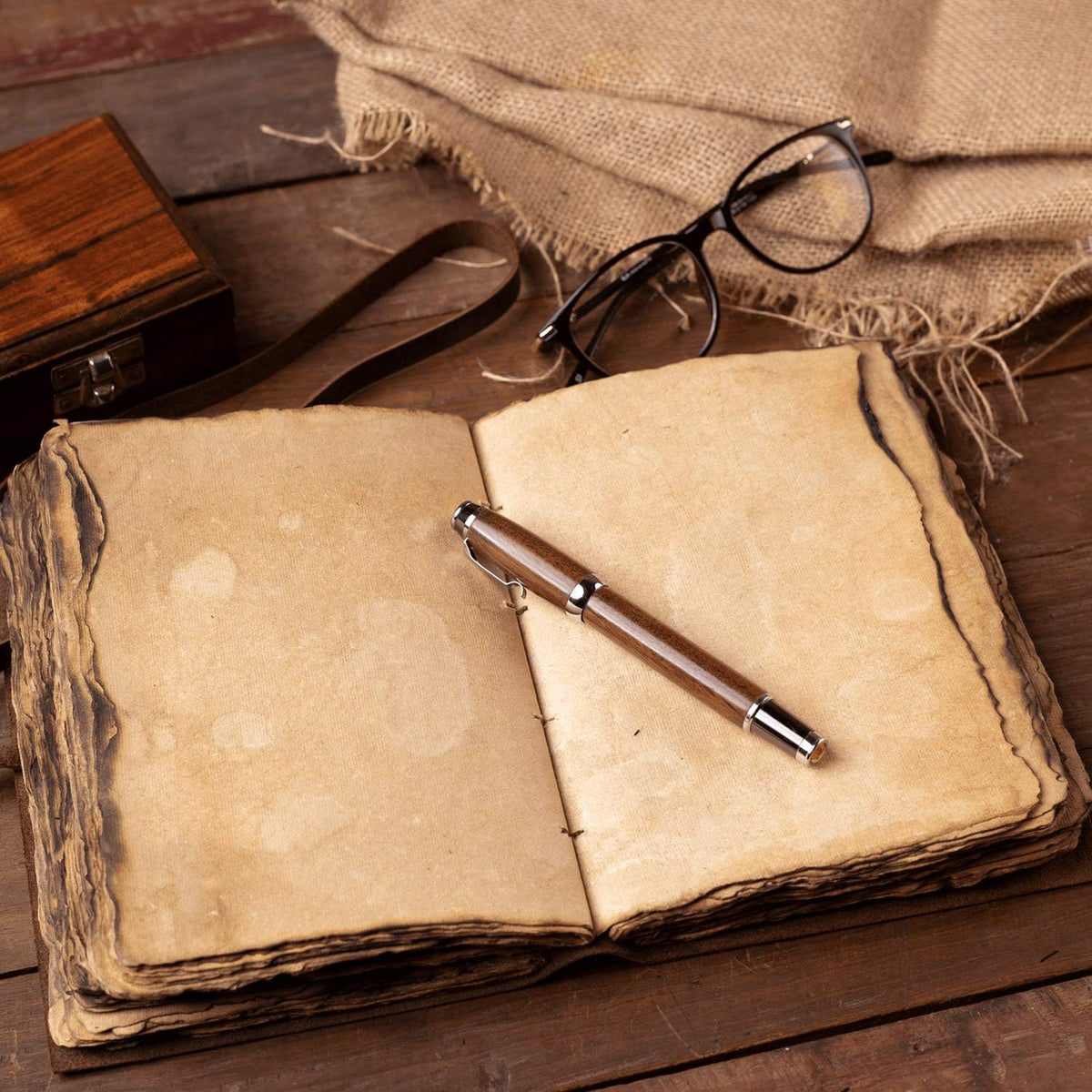 Handmade Leather Bound Journal 240 Pages Pack of 2 W839785