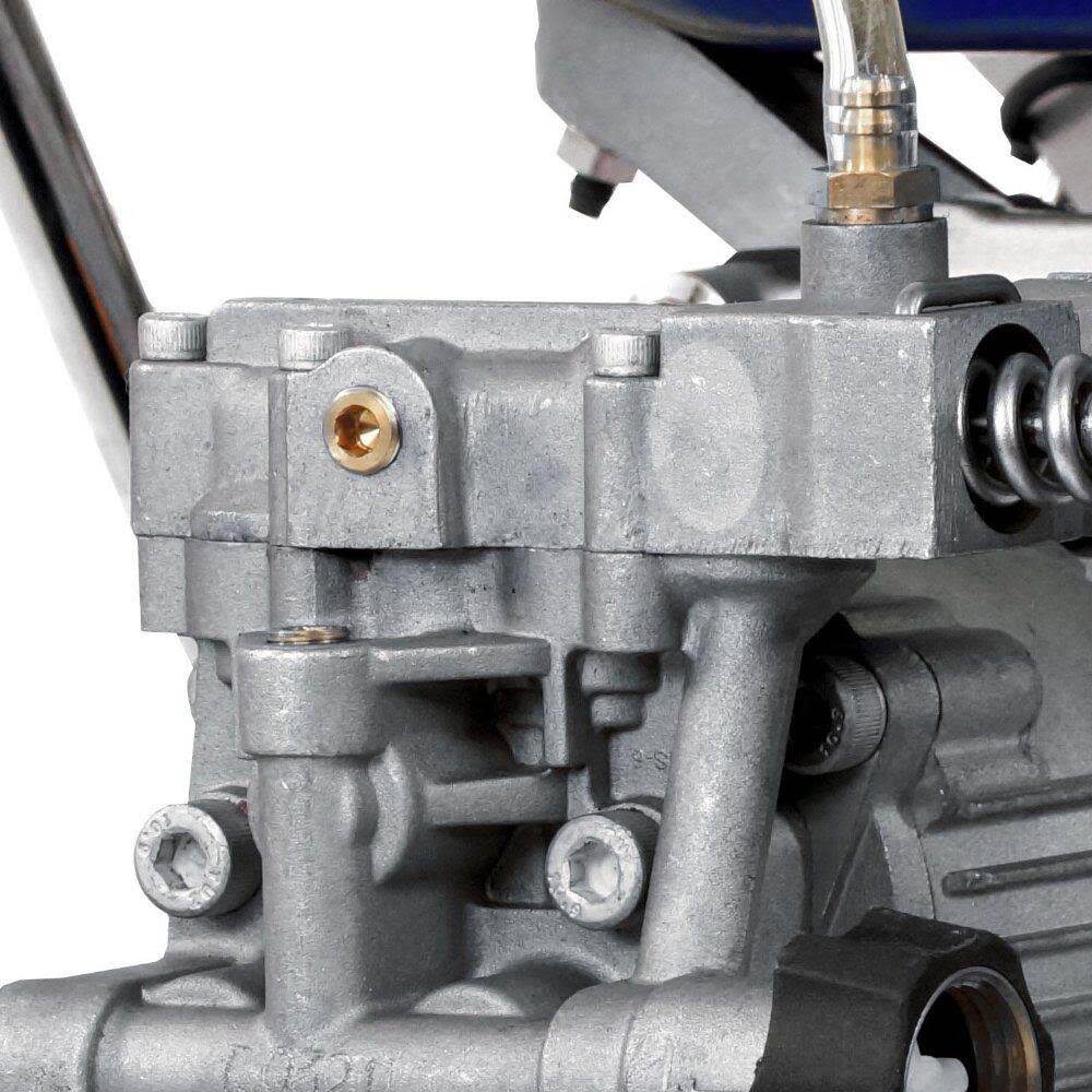 2.3 GPM 5 HP Gas Engine Pressure Washer 2700 PSI U836031