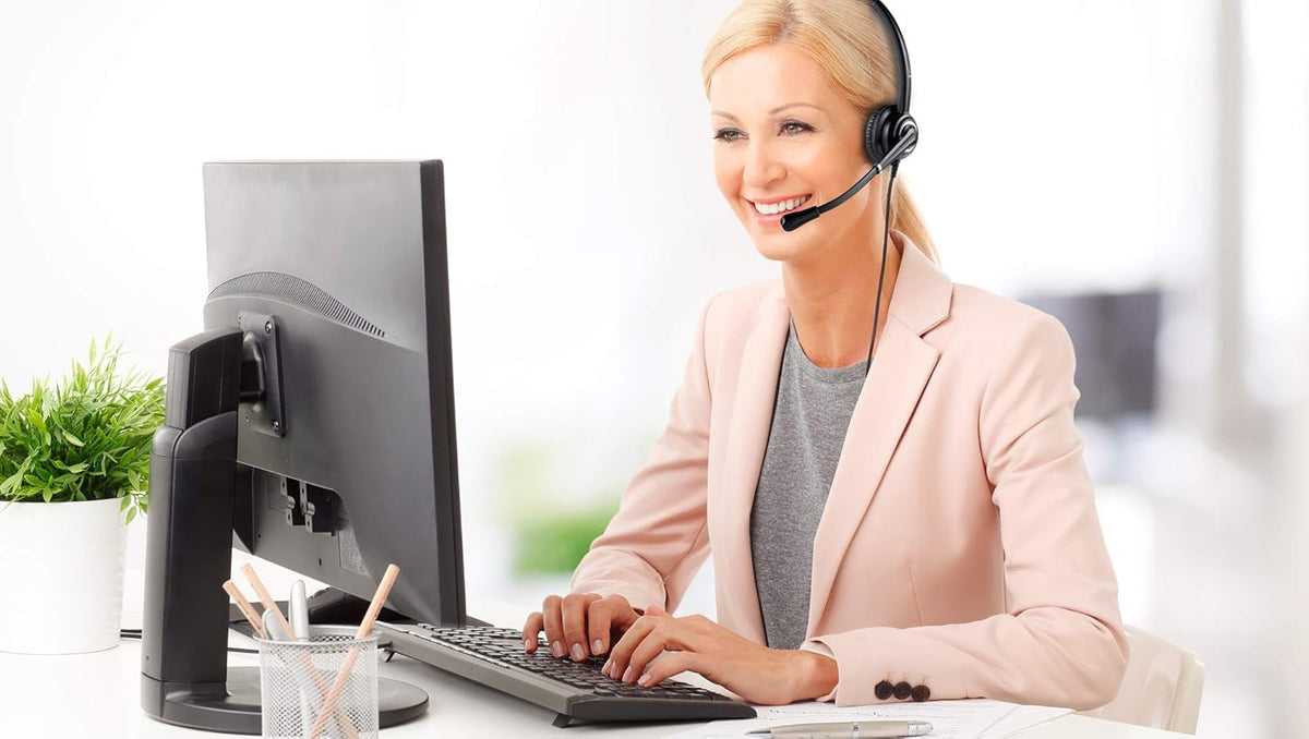 USB Office Headset with Noise Canceling Microphone Q772790