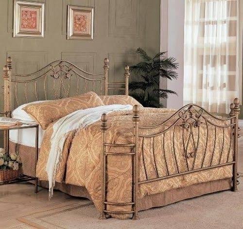 Antique Brushed Gold Metal Bed Queen P661358