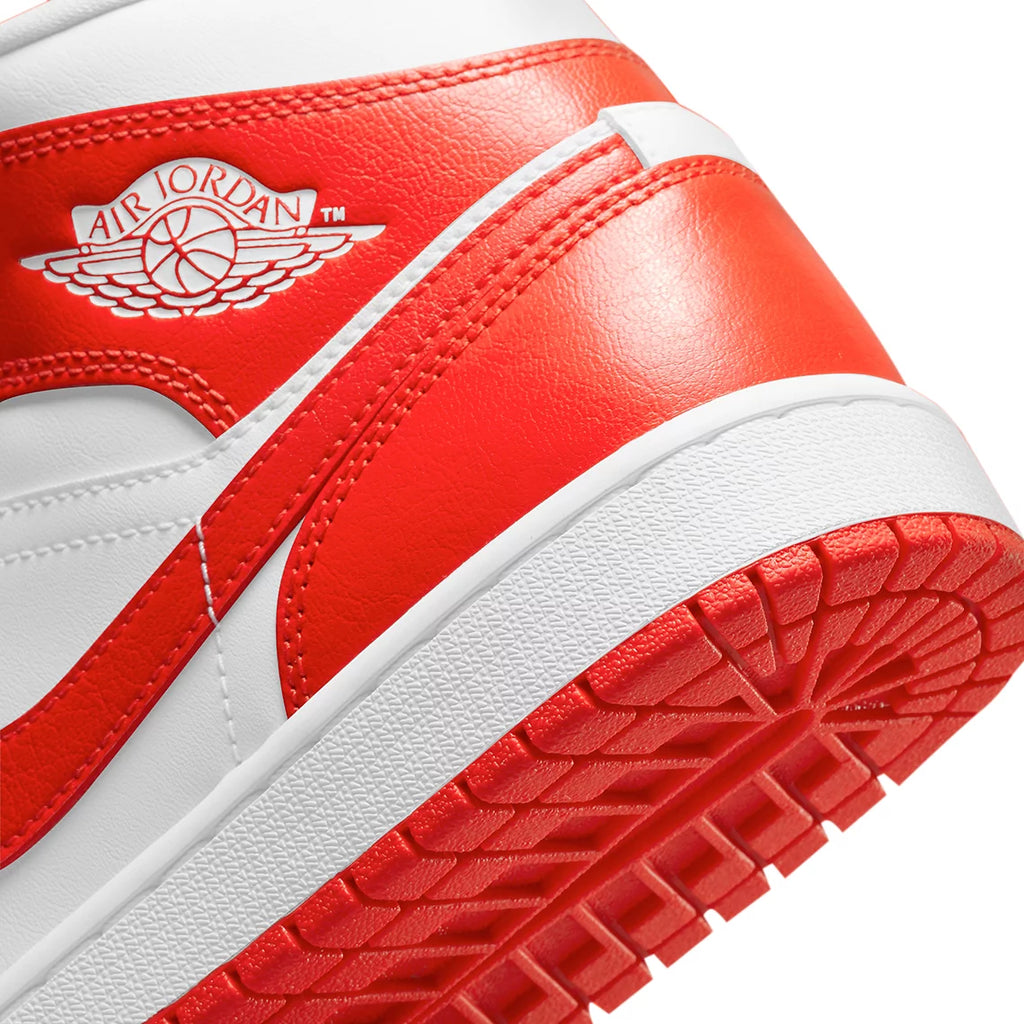 White Habanero Red Mid Sneakers T88720