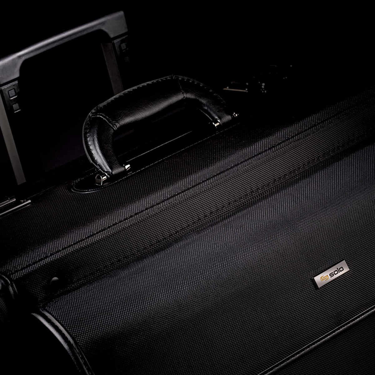 Black 16 Inch Laptop Rolling Catalog Case I72757