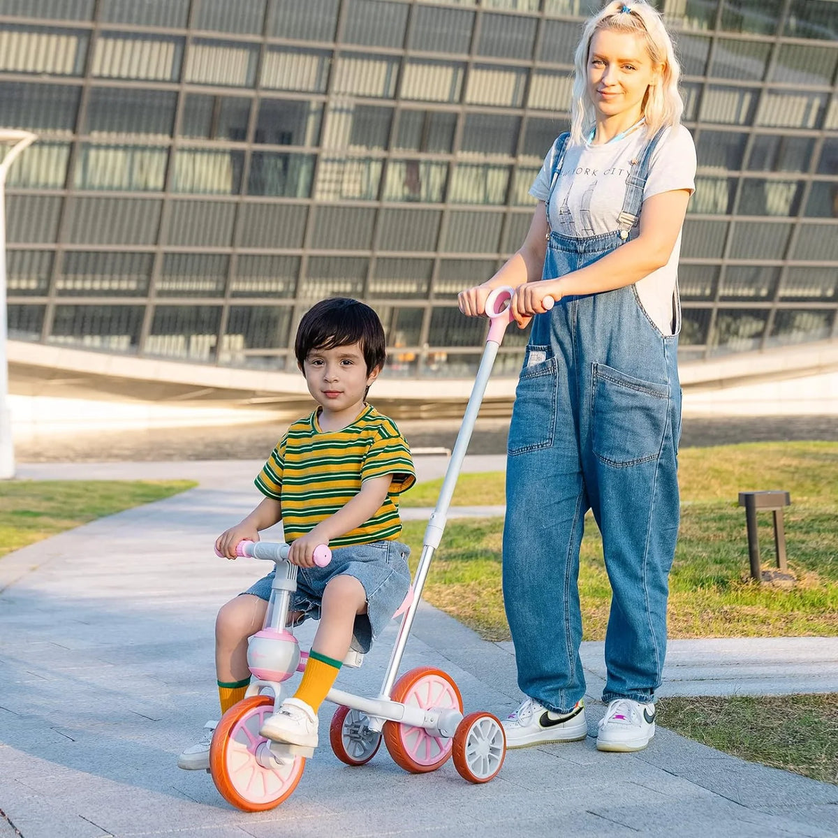 7 in 1 Toddler Tricycle with Removable Pedals D666337